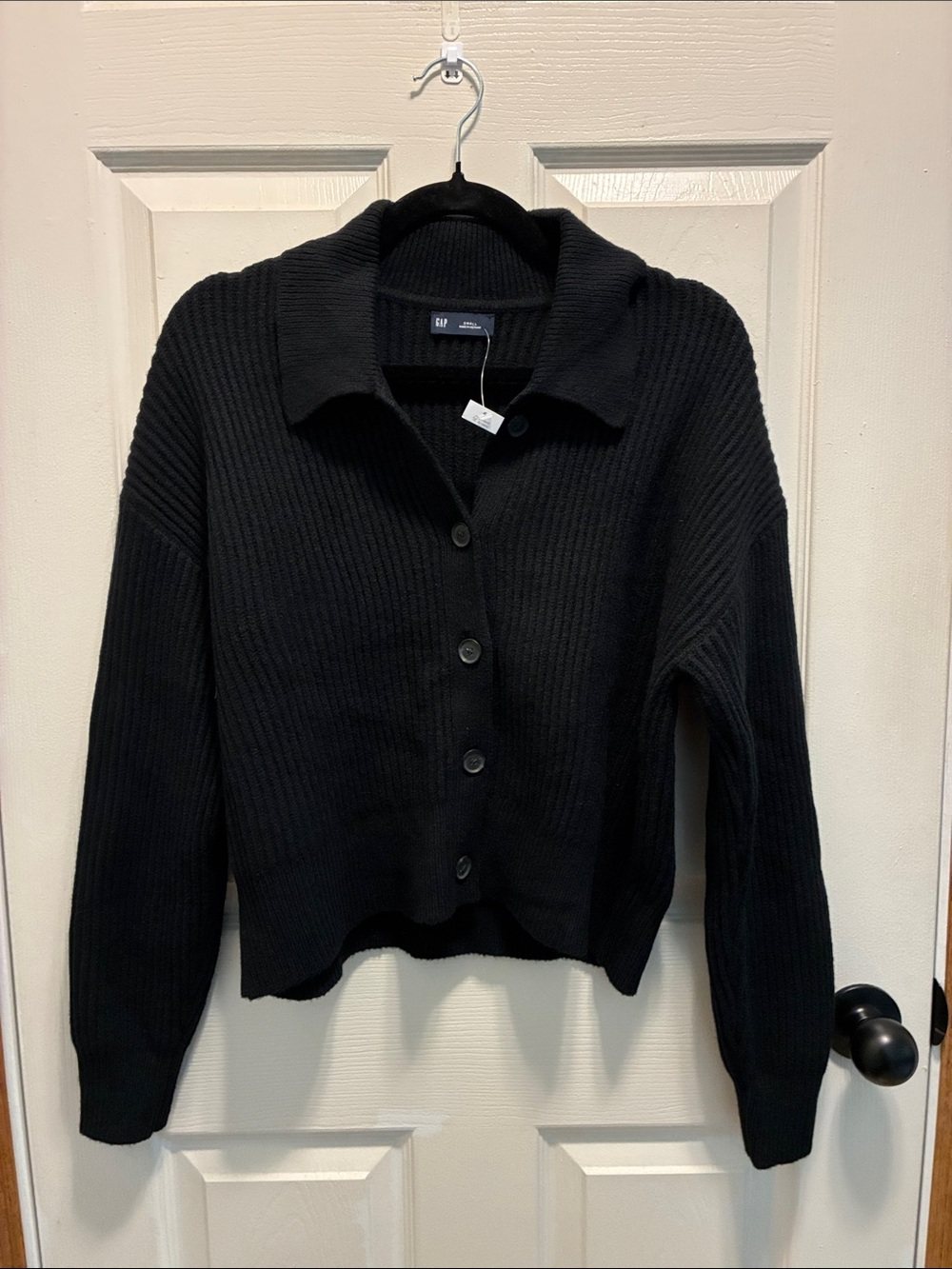 GAP Black Ribbed Button-Front Collared Cardigan